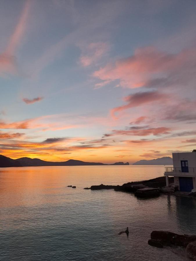Milos By The Sea - Eco House Πλάκα Μήλου Εξωτερικό φωτογραφία