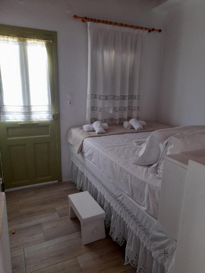 Milos By The Sea - Eco House Πλάκα Μήλου Εξωτερικό φωτογραφία