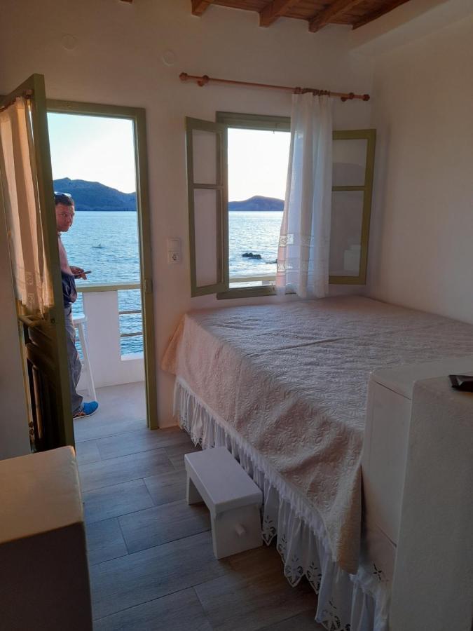 Milos By The Sea - Eco House Πλάκα Μήλου Εξωτερικό φωτογραφία