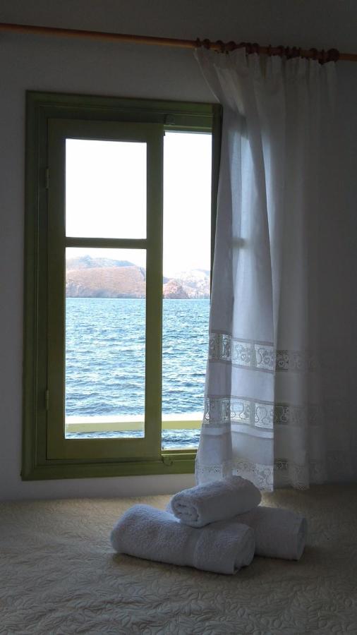 Milos By The Sea - Eco House Πλάκα Μήλου Εξωτερικό φωτογραφία